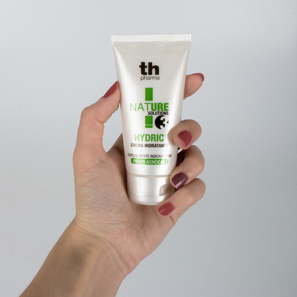 crema hidratante acné